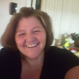 Meet your Posher, Deborah